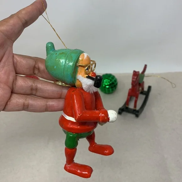 5 pc VINTAGE Christmas tree ornaments: Santa, rocking horse, and 3 round balls - Picture 13 of 17